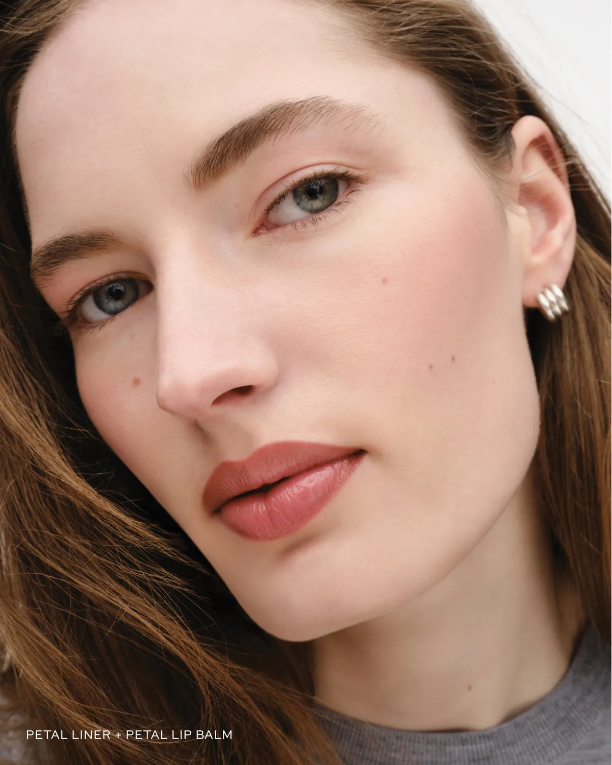 Westman Atelier Lip Shape matita labbra Petal rosata