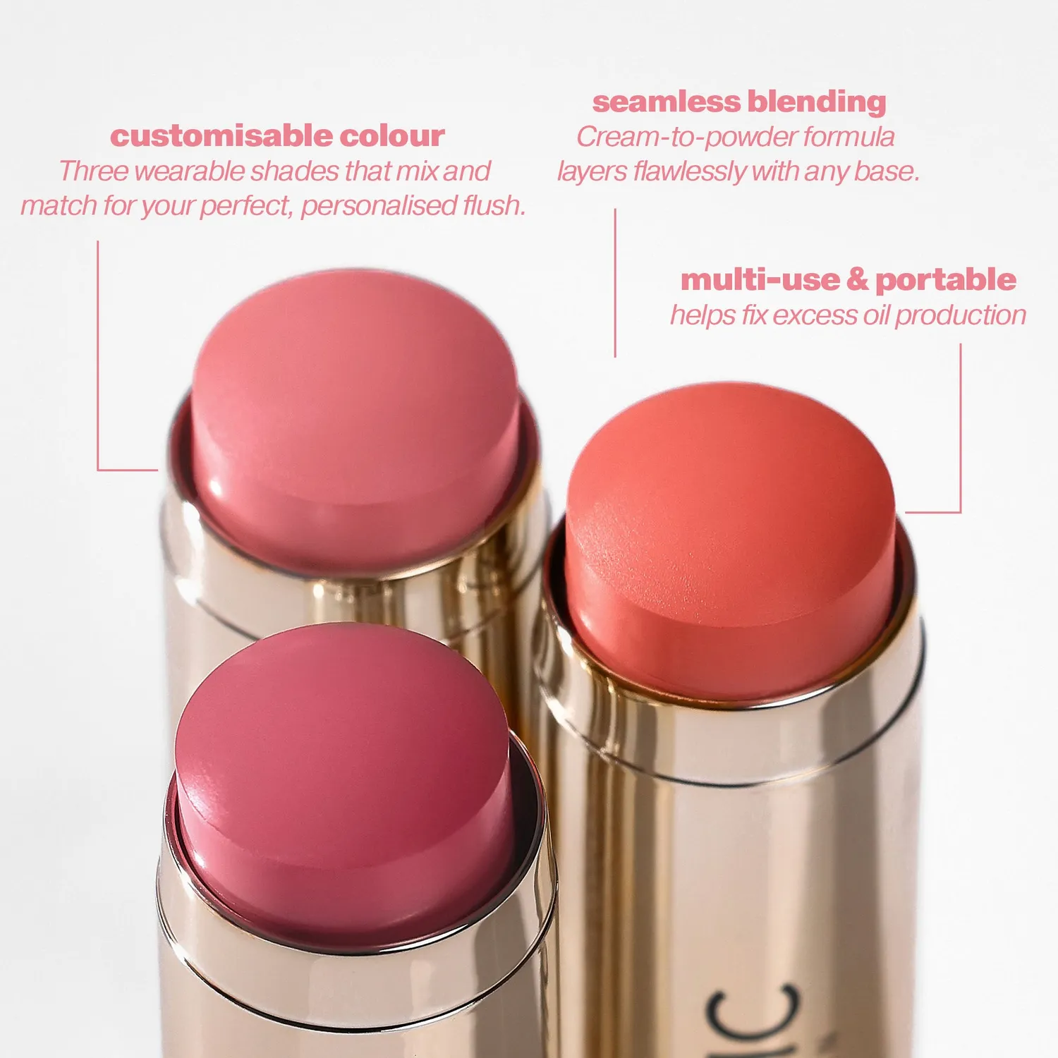 Iconic London Blurring Blush Stick Cosmo Blossom effetto sfumato