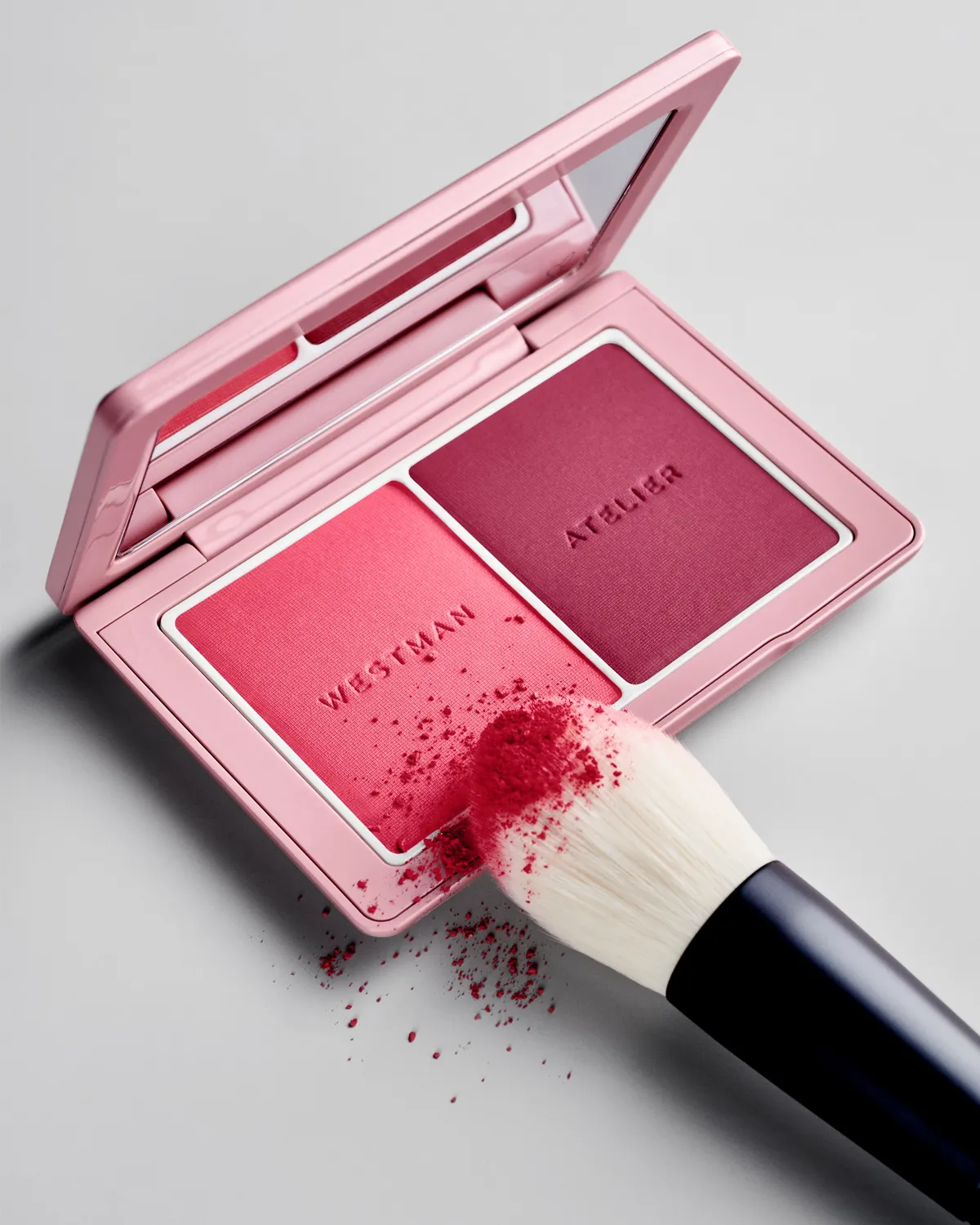 Westman Atelier Powder II Brush pennello polvere viso preciso