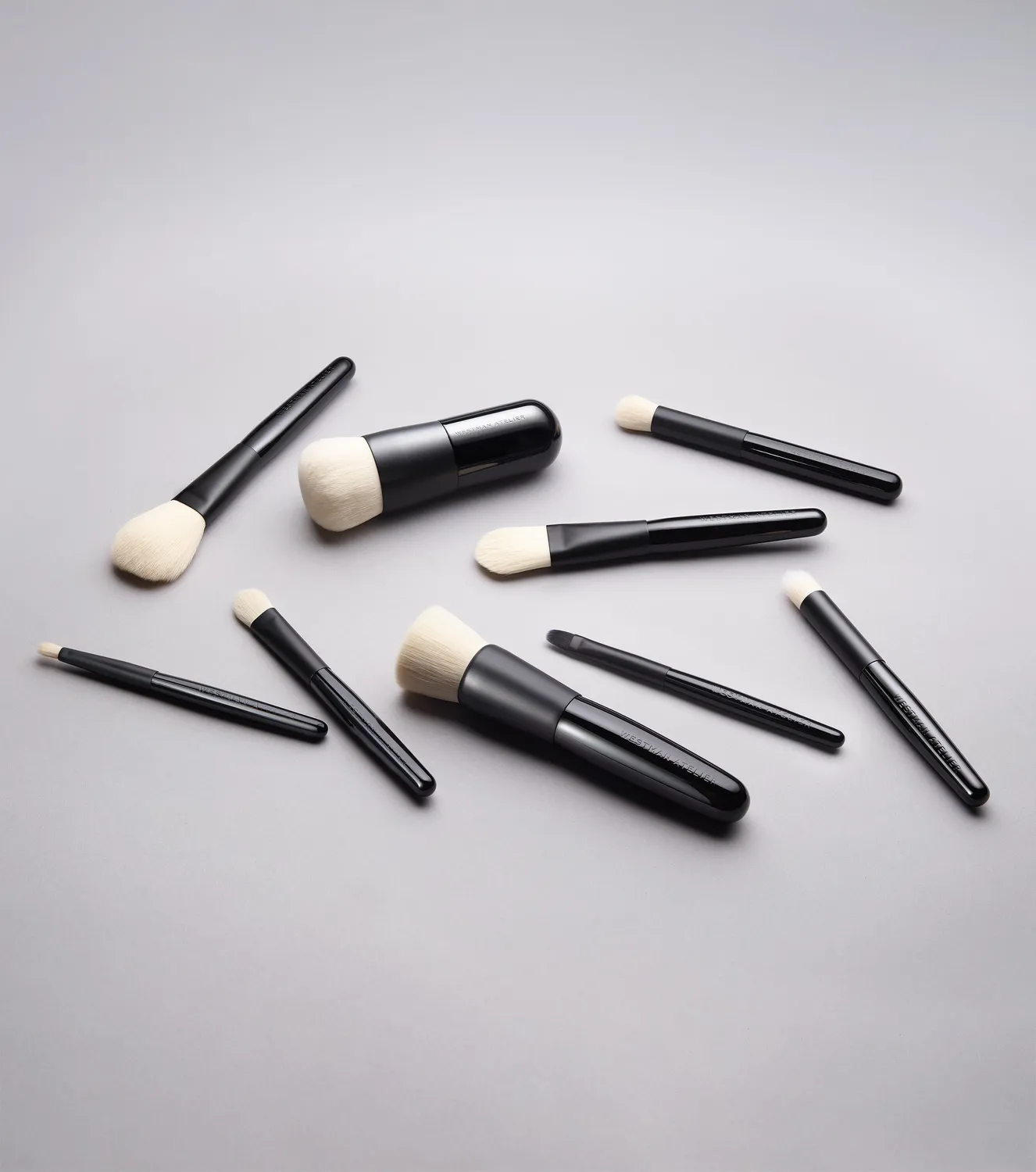 Westman Atelier Foundation Brush pennello fondotinta piatto