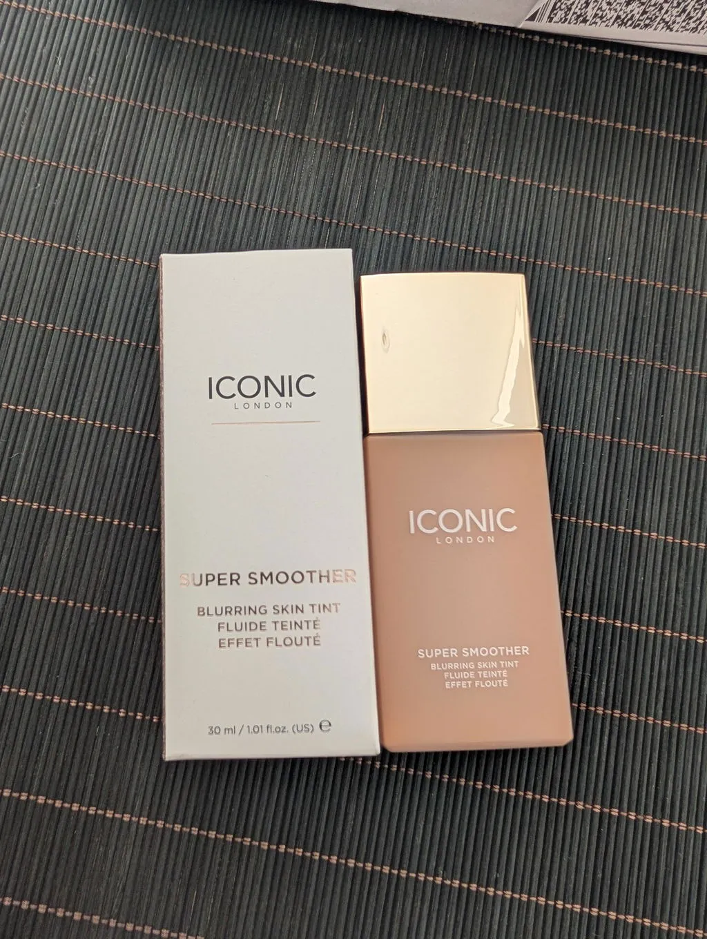Iconic London Flawless Finish Duo Bundle set trucco Cool Fair blur