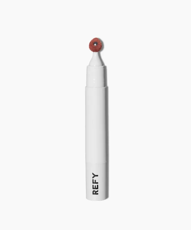 Refy Lip Stick rossetto satinato idratante con roller freddo