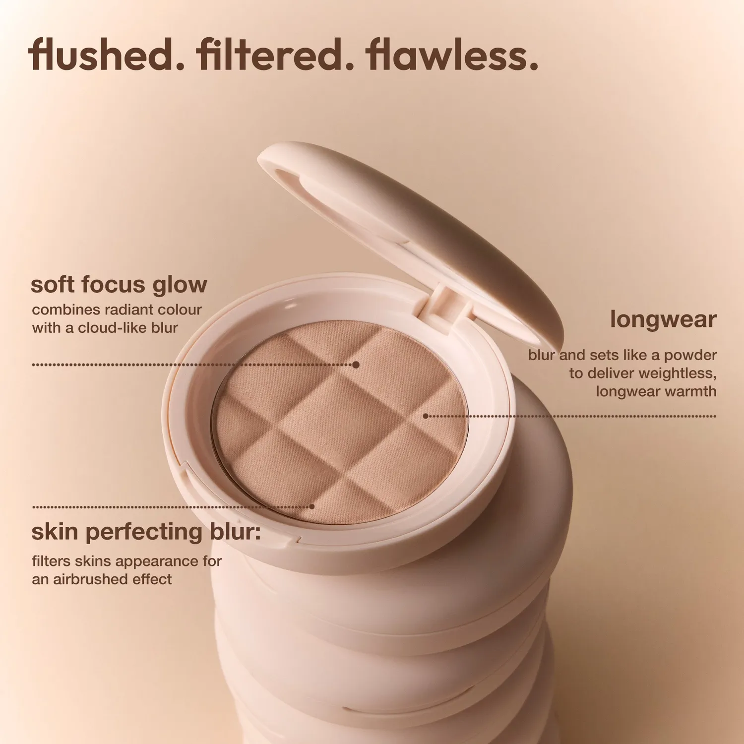Iconic London Soft Touch Buildable Blurring Bronze bronzer Toasty glow