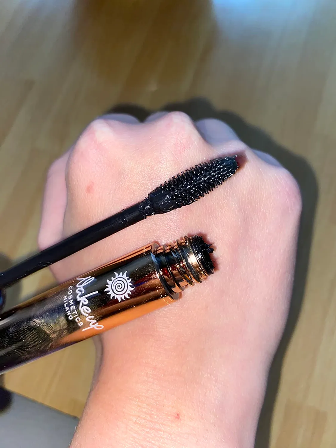 Wakeup Shout-Out mascara nero allungante e definente