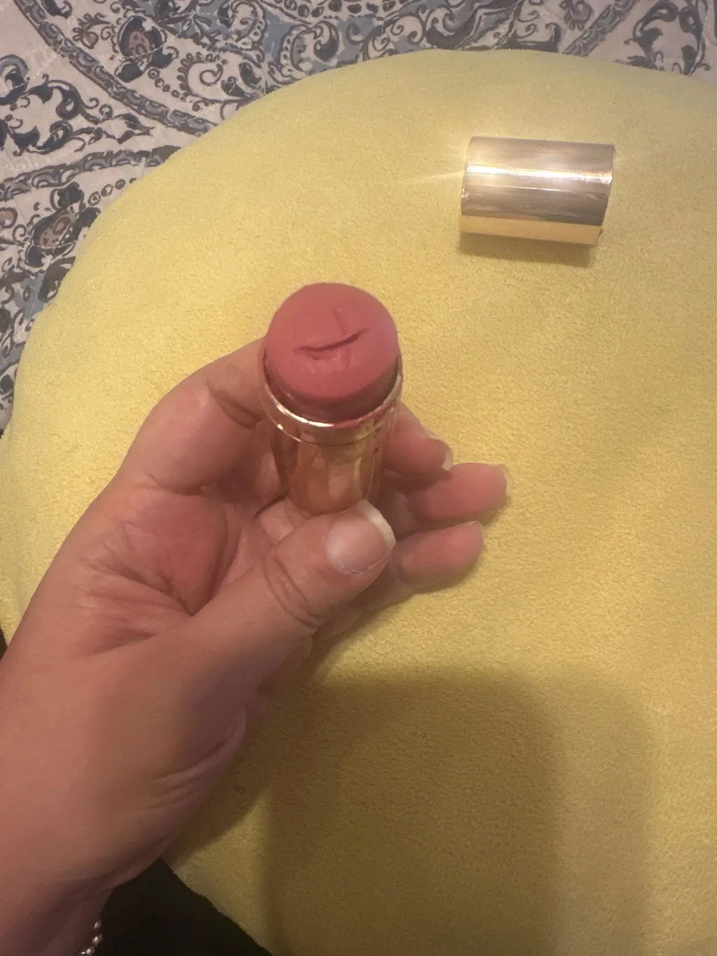 Iconic London Blurring Blush Stick Cosmo Blossom effetto sfumato