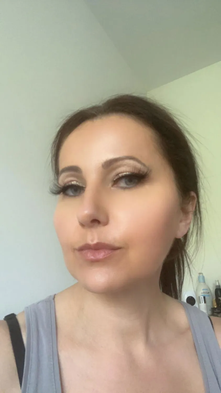 Iconic London Radiance Booster Gel Base Luminosa