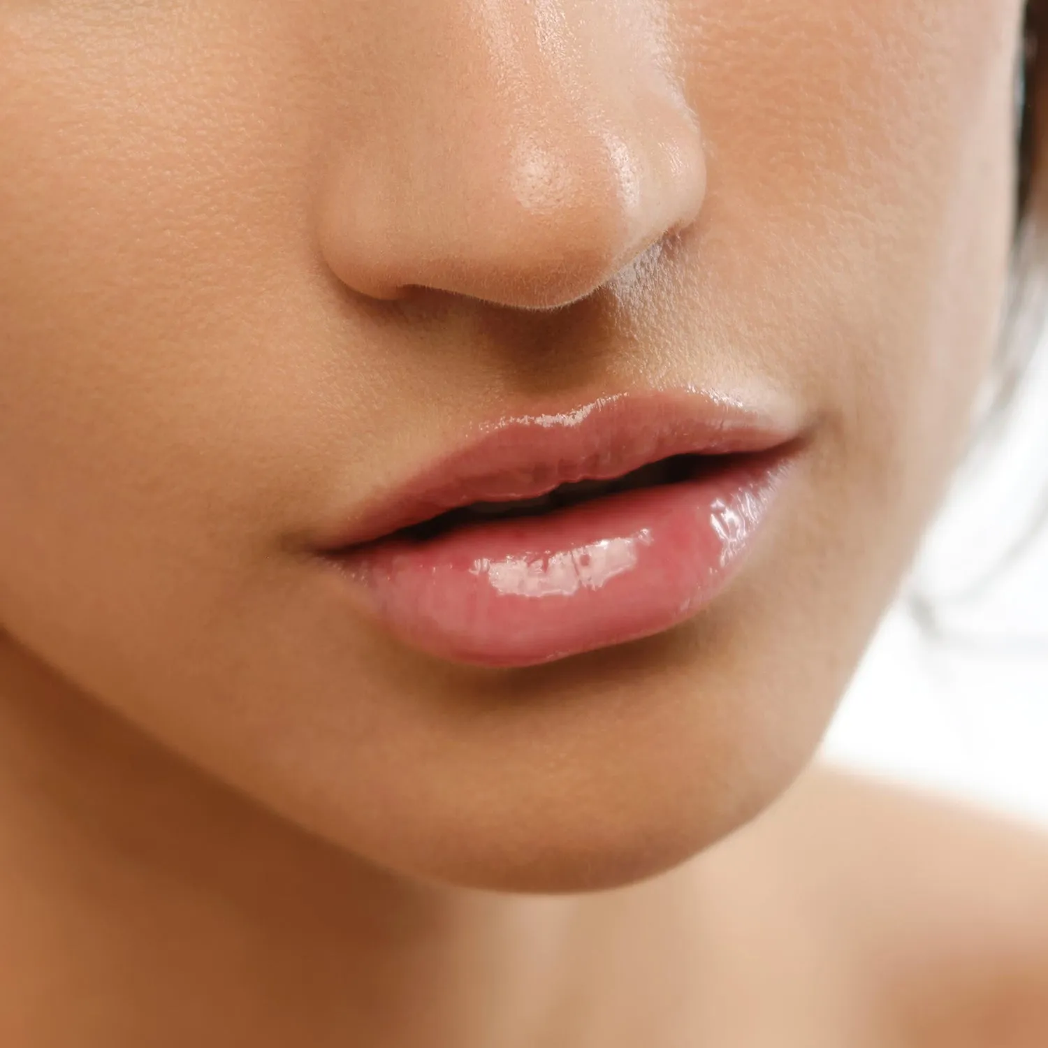 Infinity Make Up Glossy 00 Pumping Ice Lucidalabbra
