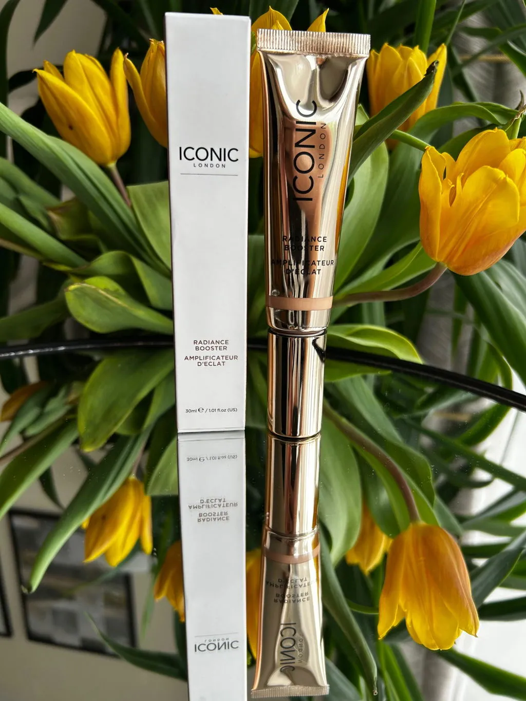 Iconic London Radiance Booster Gel Base Luminosa