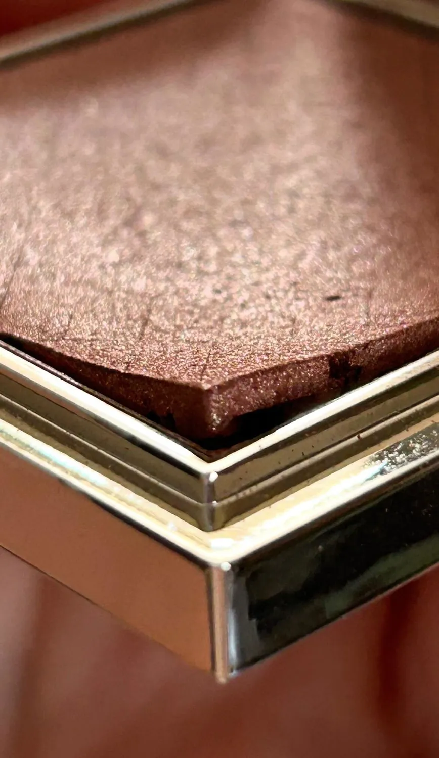 Iconic London Kissed By The Sun blush bronzer 3 in 1 glow