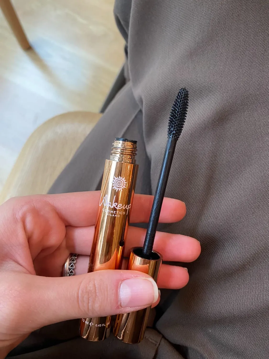 Wakeup Shout-Out mascara nero allungante e definente
